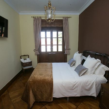 فندق Casa Lois سانتياغو دي كومبوستيلا المظهر الخارجي الصورة